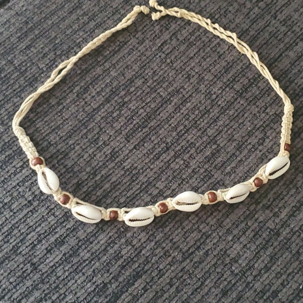 Seashell Choker